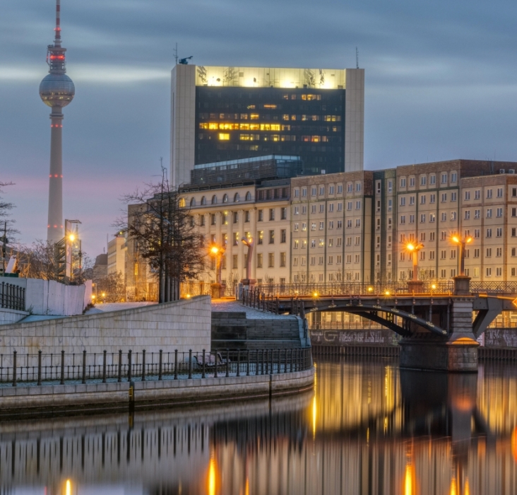 dawn-at-the-river-spree-in-berlin-2026-03-24-00-28-44-utc dawn-at-the-river-spree-in-berlin-2026-03-24-00-28-44-utc