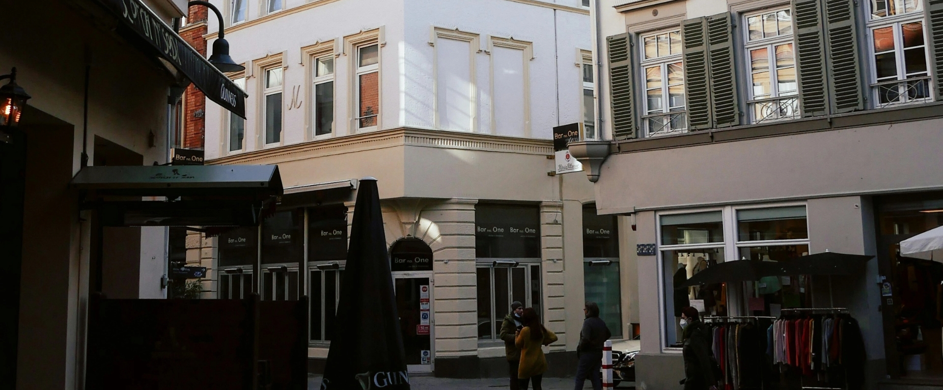 Hintergrundbild des Headers
